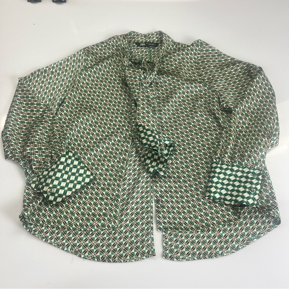 Zara Green Patterned Blouse with Tie L L17-18 - Picture 2 of 5